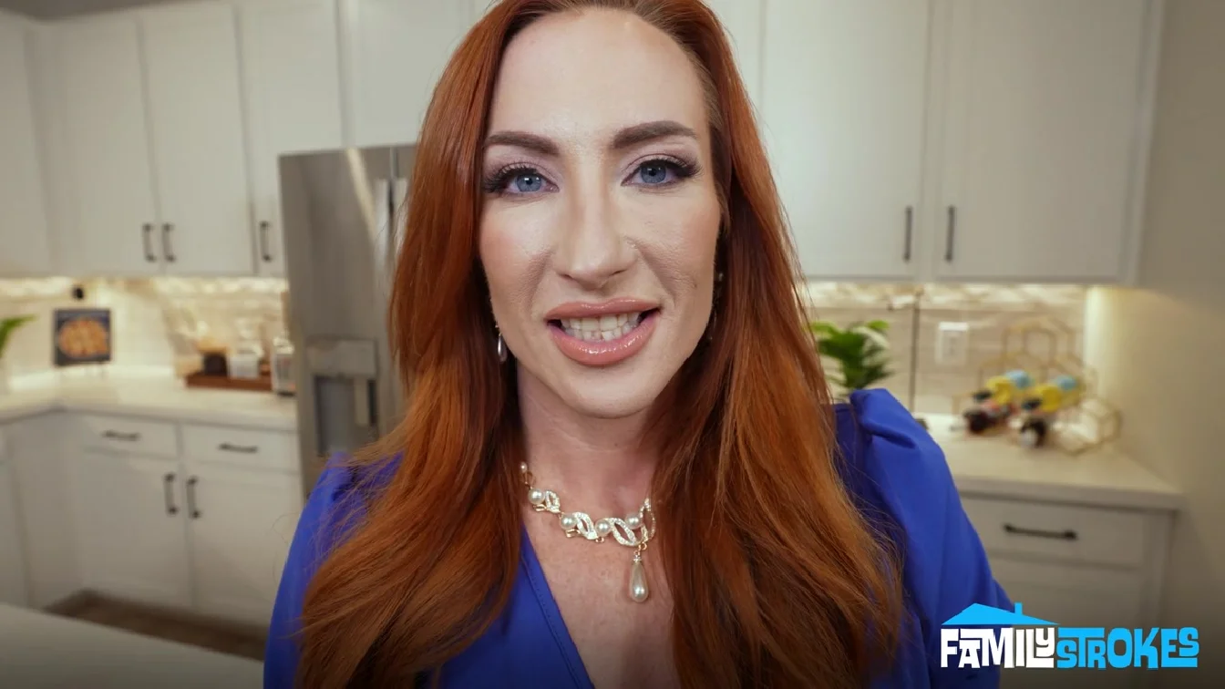 PervMom Sophia Locke XXX